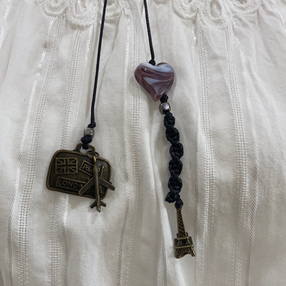 London París Travel inspired necklace - Picture 10 of 15